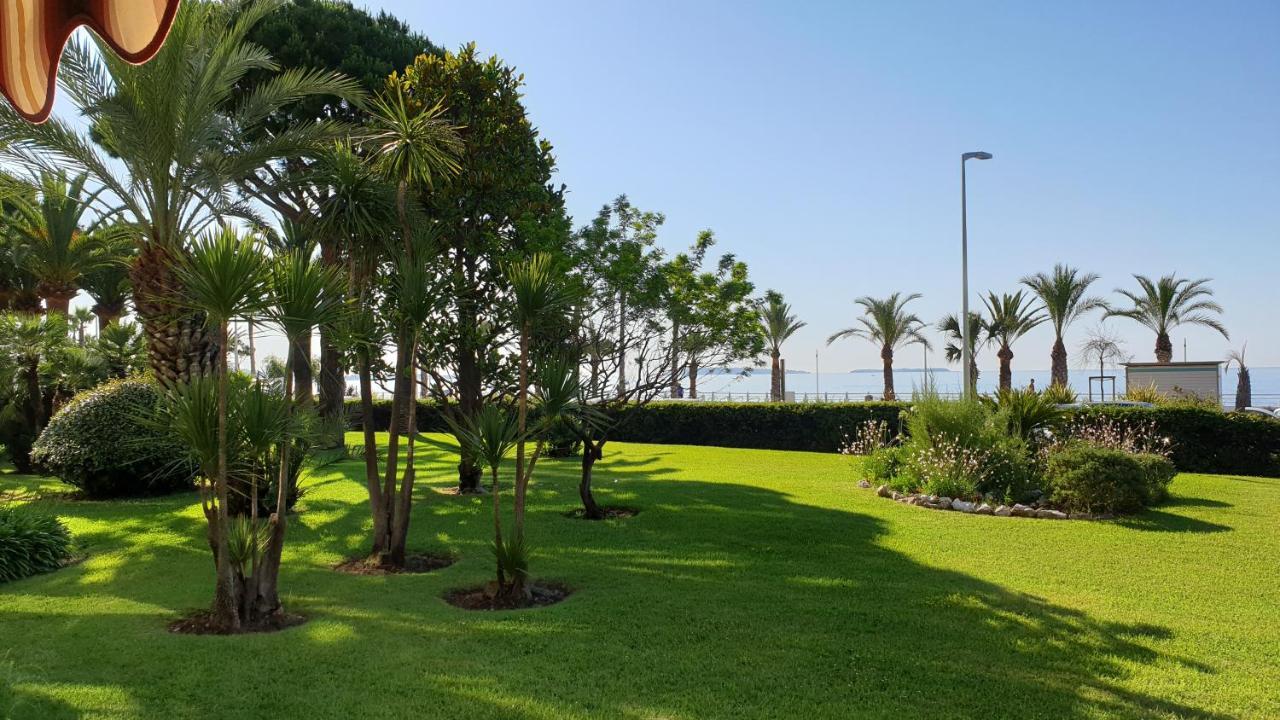 Garden And Beach Sea View Apartment Cannes Exterior photo