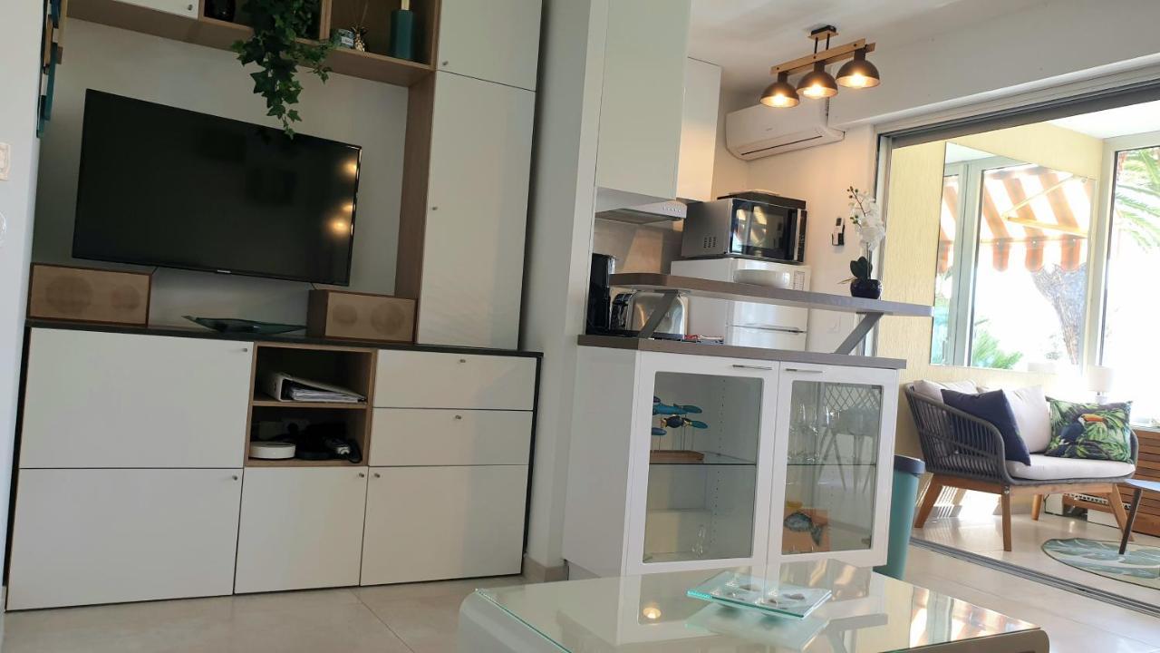 Garden And Beach Sea View Apartment Cannes Exterior photo